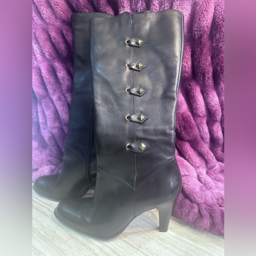 Nina women’s boots size 10